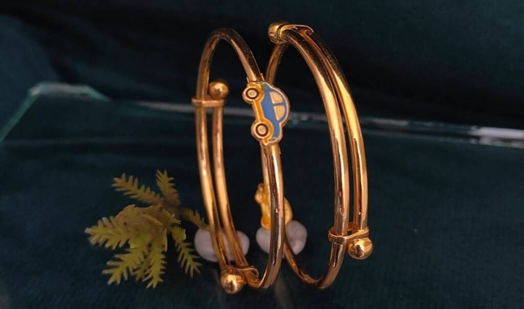 916 Gold Stylish Bachha Kadli BB-008