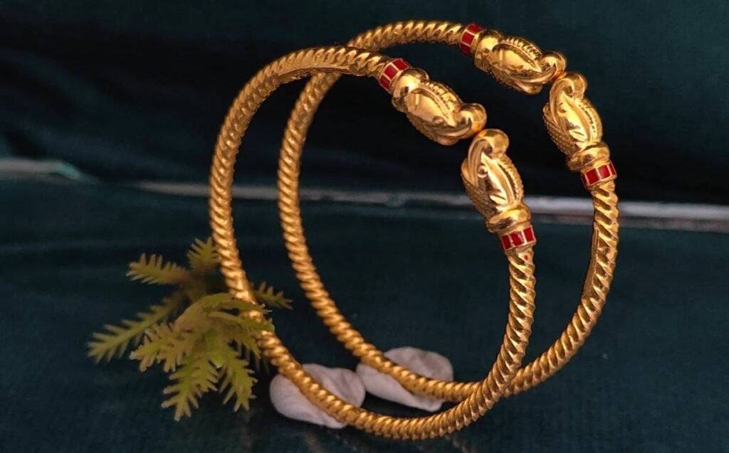 916 Gold Unique  Bachha Kadli BB-014
