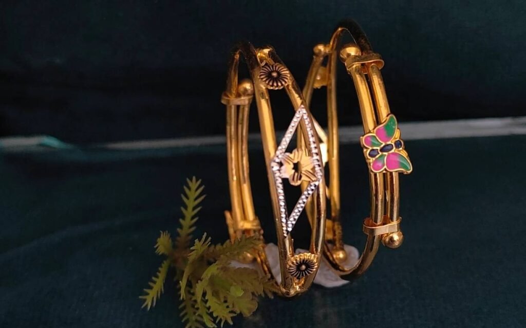 916 Gold Delicate Bachha Kadli BB-044