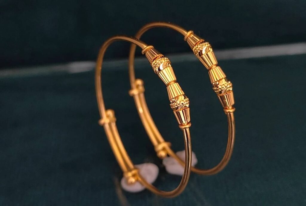916 Gold Unique  Bachha Kadli BB-052