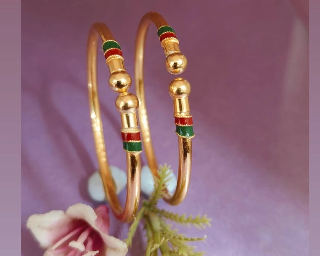 916 Gold Delicate Bachha Kadli BB-485