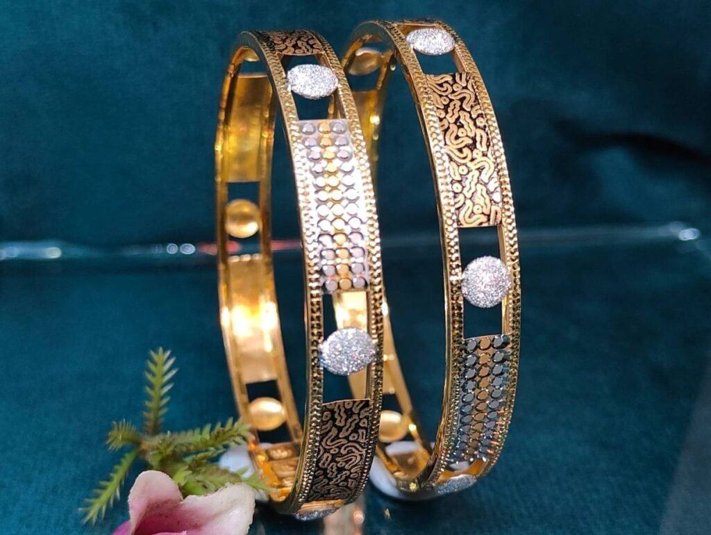 916 Gold Hallmarked Double Pipe Kadli DP-118