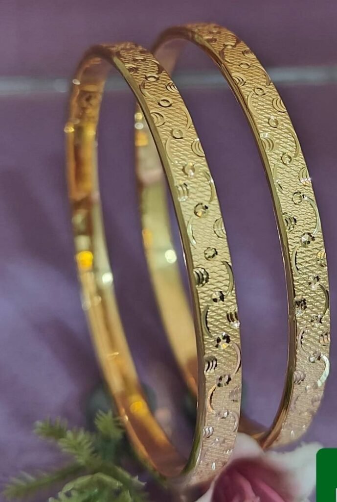 916 Gold Stylish Double Pipe Kadli DP-379