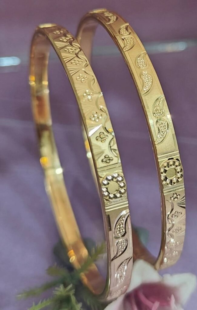 916 Gold Unique Double Pipe Kadli DP-385