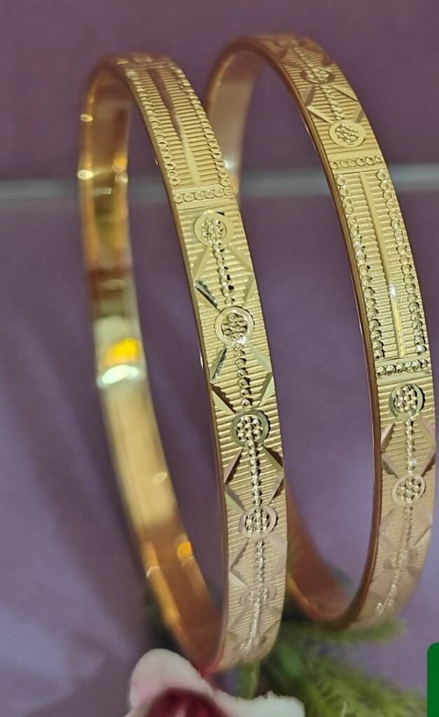 916 Gold Stylish Double Pipe Kadli DP-420