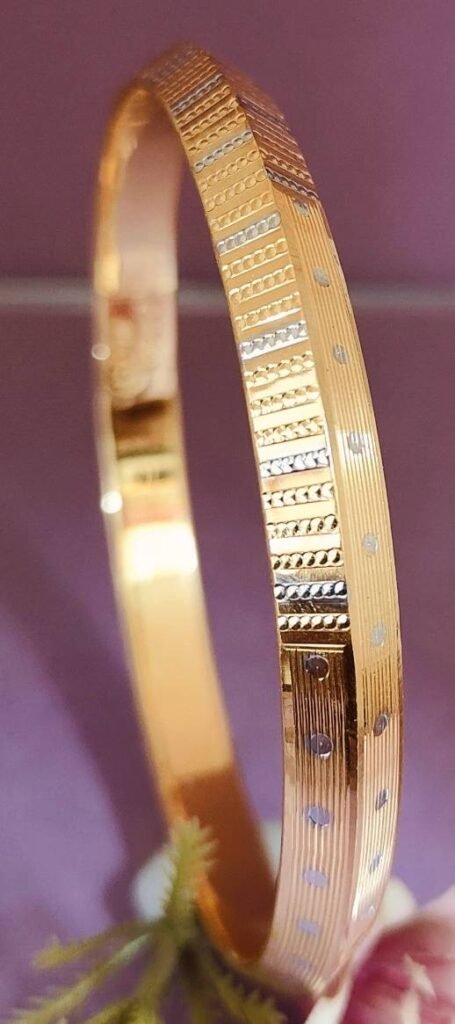 916 Gold Stylish Gent’s Bracelet GB-100