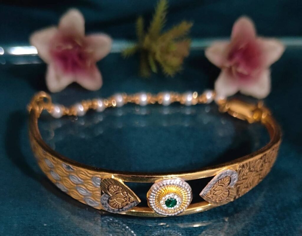916 Gold Indian Design Ladies Bracelet LB-009