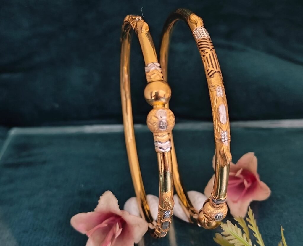 916 Gold Unique Single Pipe Kadli SP-014