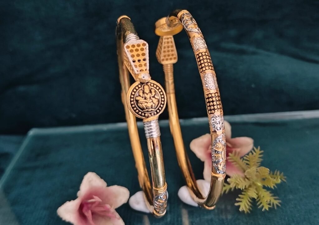 916 Gold Delicate Single Pipe Kadli SP-025