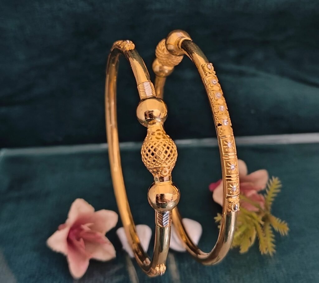 916 Gold Elegant Single Pipe Kadli SP-048