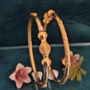 916 Gold Elegant  Single Pipe Kadli SP-048