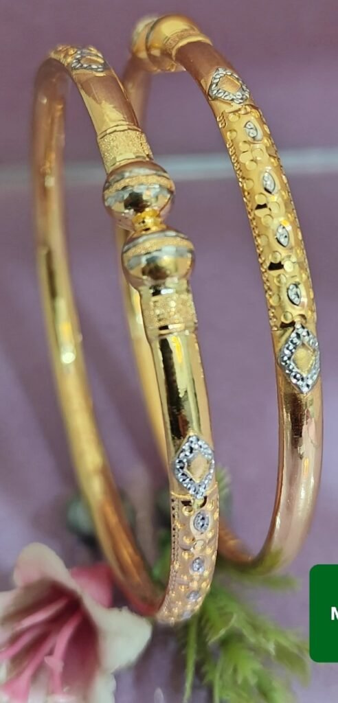 916 Gold Stylish Single Pipe Kadli SP-717
