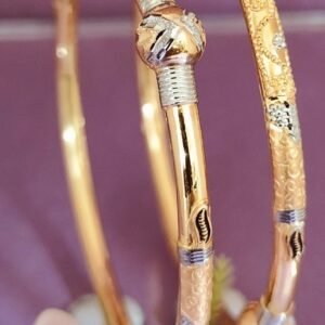 916 Gold Stunning Single Pipe Kadli SP-724