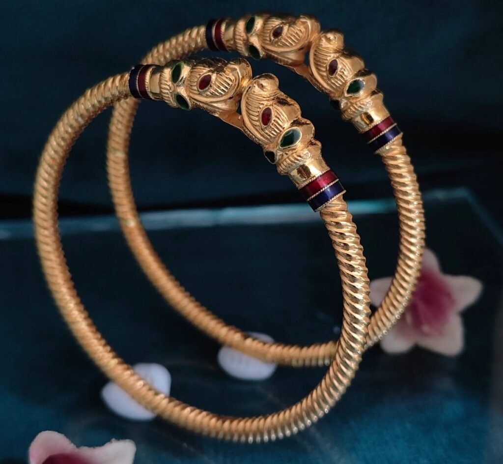 916 Gold Delicate Variya Kadli V-006